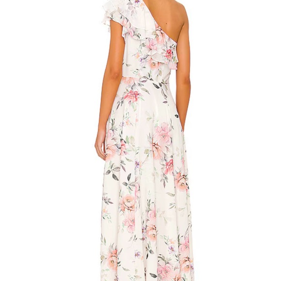 Yum I Kim - Picture 3 of 5